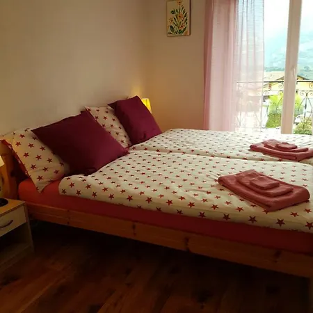 Bed & Breakfast Chez Martine Conthey